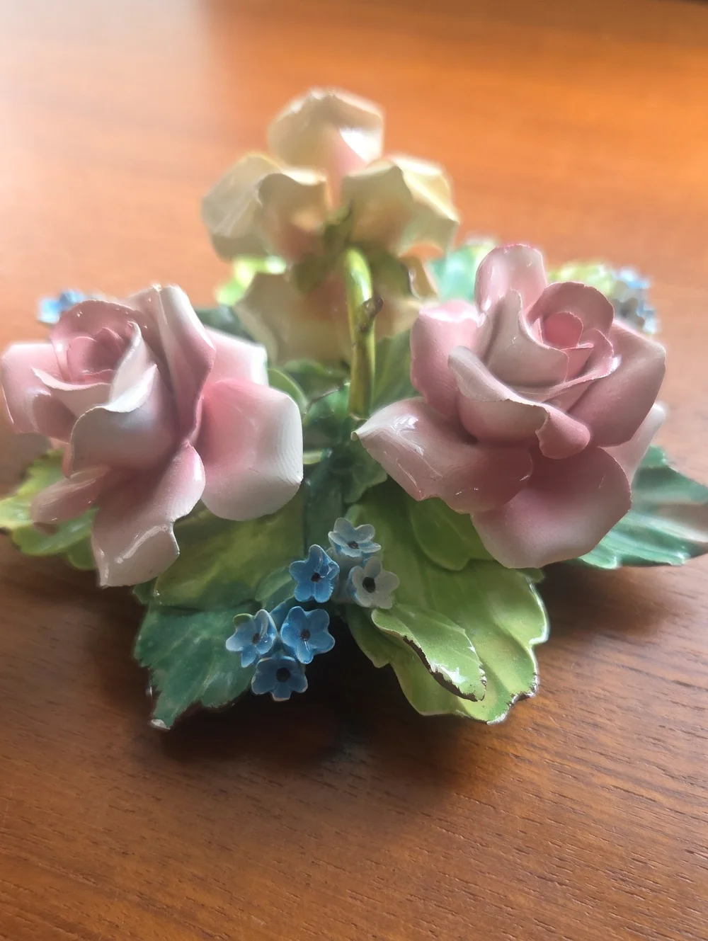 Vintage Capodimonte Roses     Made In Italy